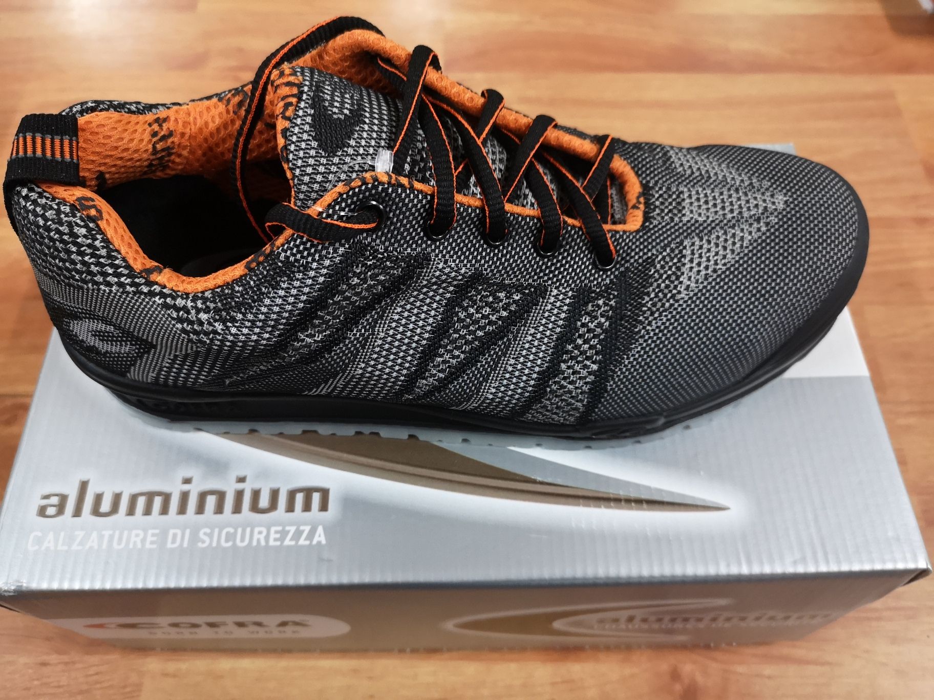 COFRA FLUENT S1P SRC SCARPA ANTINF.