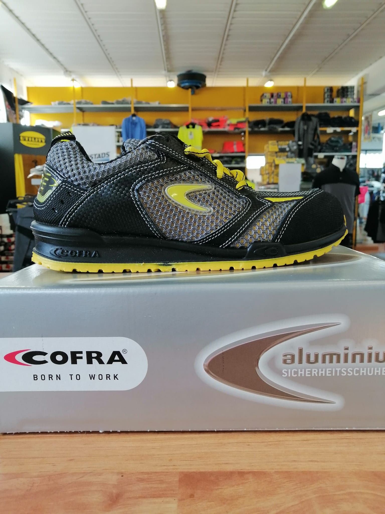 INNIS COFRA  SCARPA S1P ANTINFORTUNI